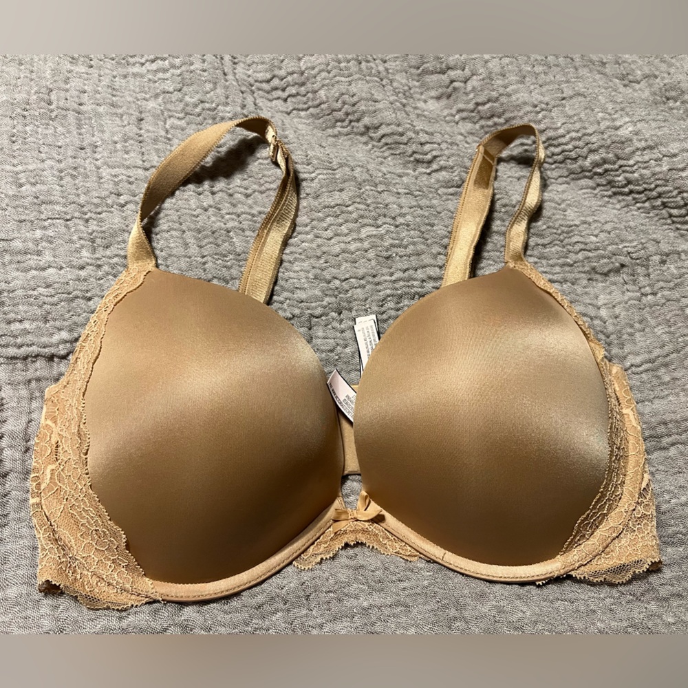Victoria’s Secret Bra NWOT